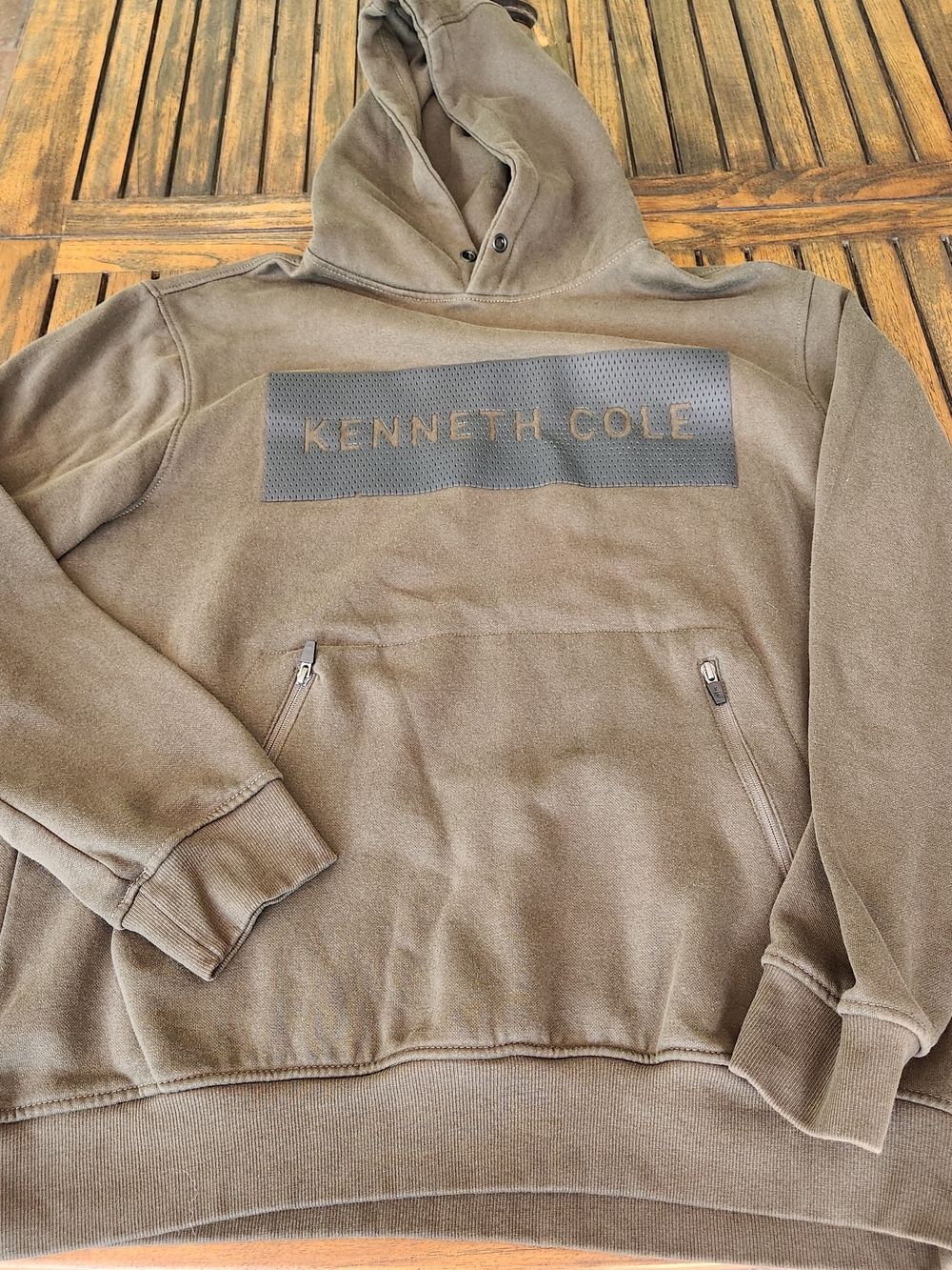 Men's Kenneth Cole Dark Olive Green Pullover Hoodie Perforated Logo Size XL Cozy